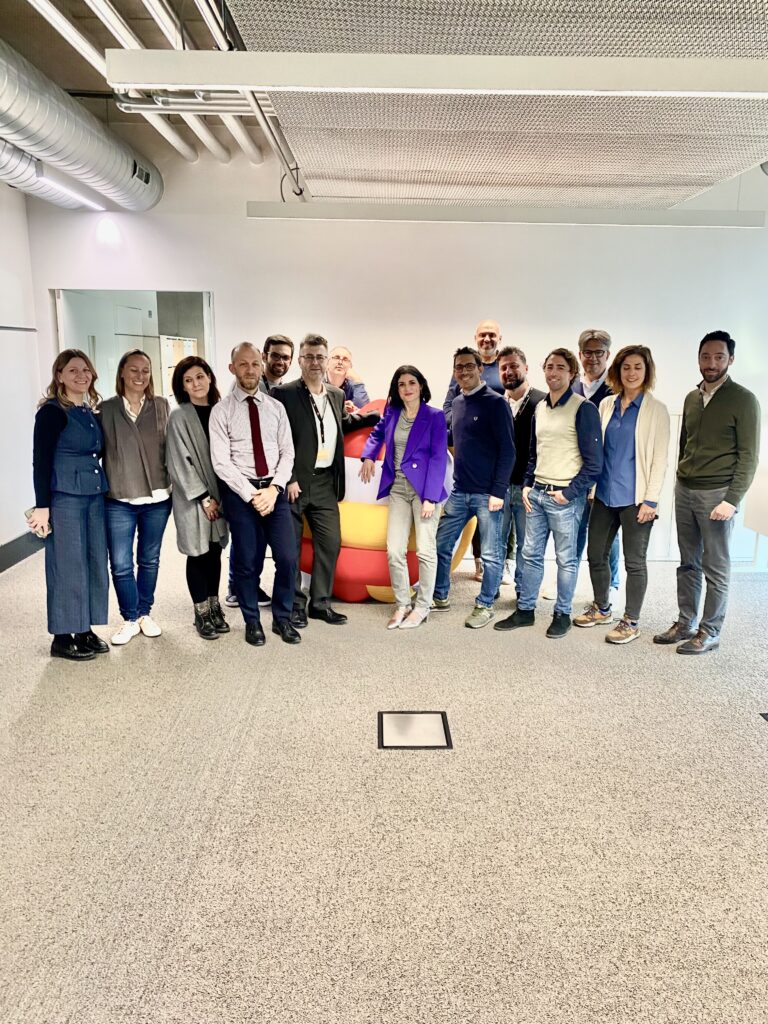 Chiedici info sui nostri Corsi di Public Speaking su misura per aziende Corporate