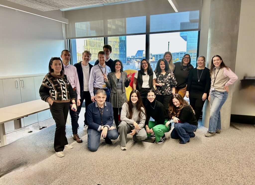 Public Speaking per C-Level: perché oggi non esporsi è una scelta di leadership