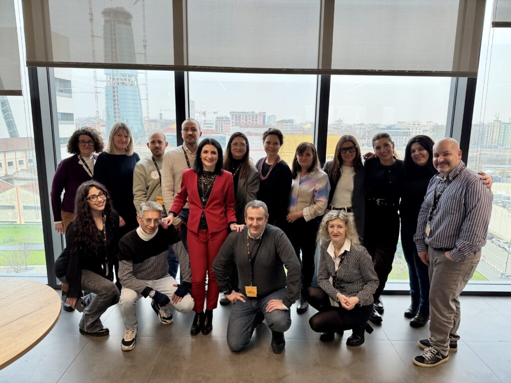 Come superare la paura di parlare in pubblico: tecniche ed esercizi pratici per gestire l’ansia